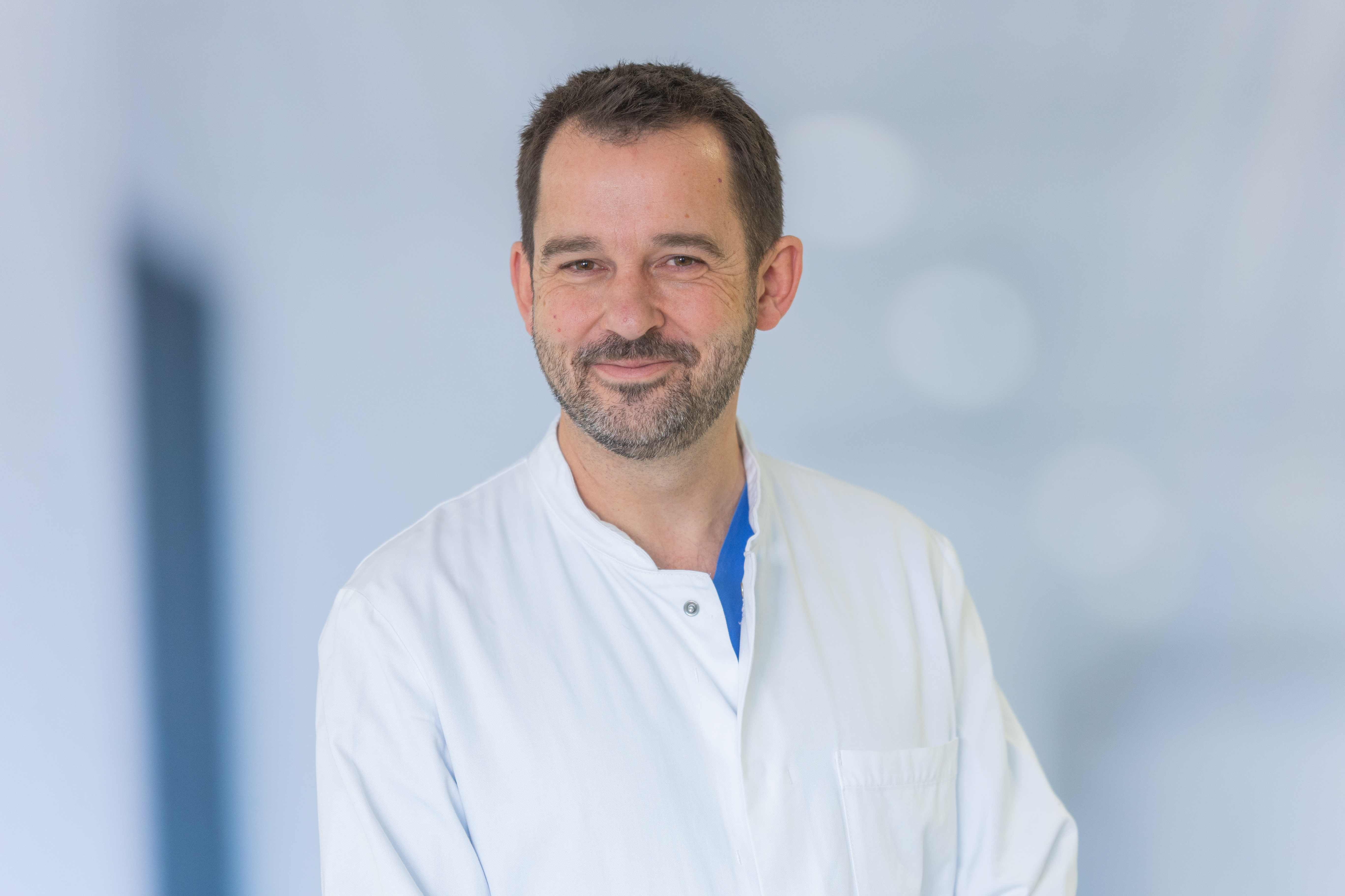 Porträtfoto von Dr. Christian Hart 